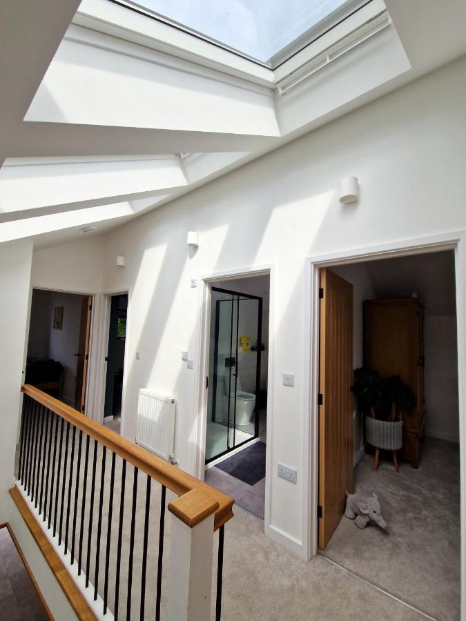Town Location - 5 Min Walk To Beach - Dog Friendly Newquay  Luaran gambar